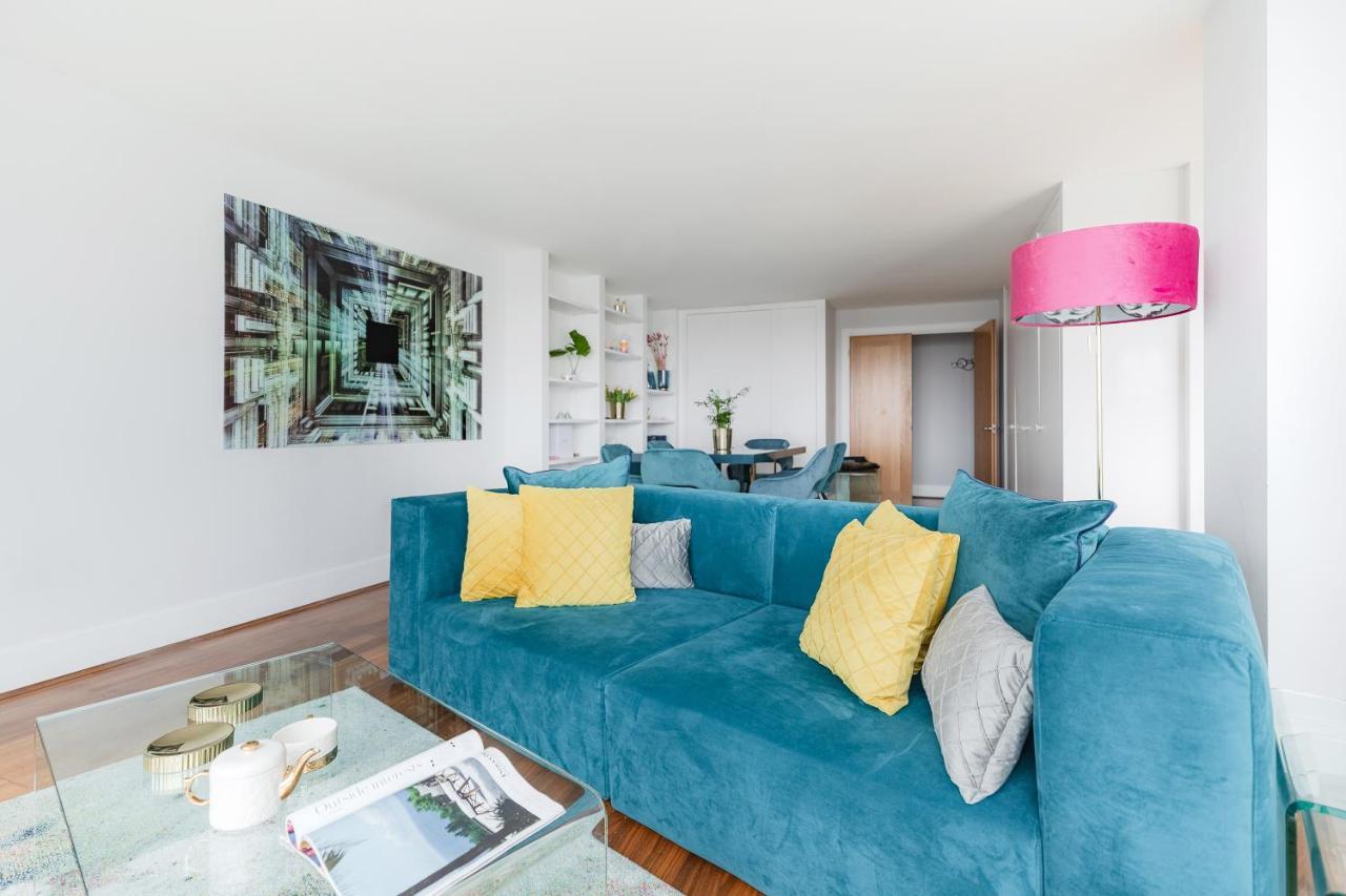 Best Thames View In Town! Large Luxxe Nomad Design Family Home Лондон Екстер'єр фото