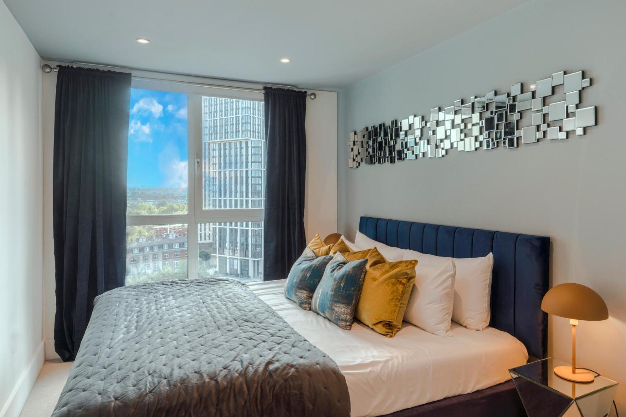 Best Thames View In Town! Large Luxxe Nomad Design Family Home Лондон Екстер'єр фото