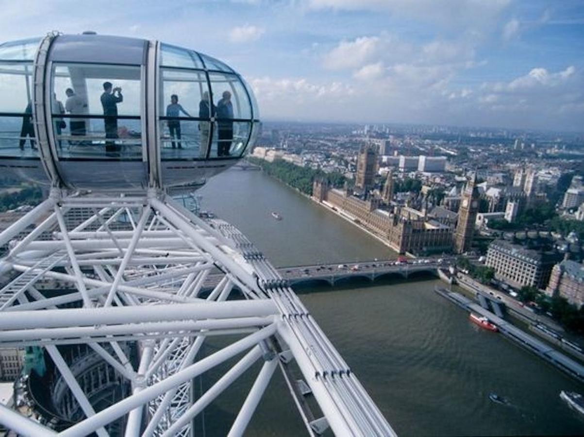 Best Thames View In Town! Large Luxxe Nomad Design Family Home Лондон Екстер'єр фото